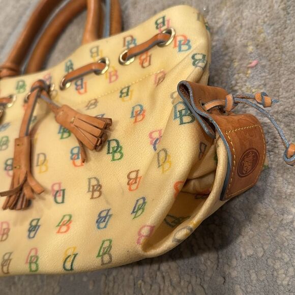Vintage made in USA Dooney and Bourke “IT” hand bag in GUC no shoulder strap - Picture 3 of 13